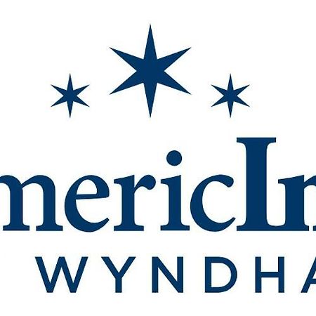 Americinn By Wyndham Oshkosh Exterior foto